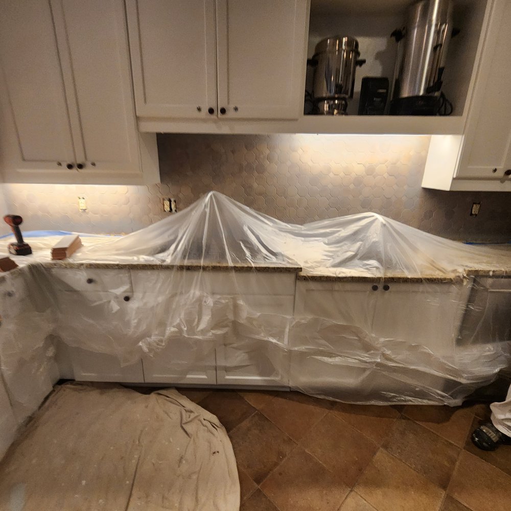 Slide of El Renovation