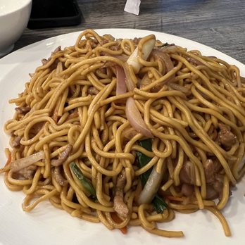 Long's Noodle - Beef stir fried noodles. - Noodles Near Me - Foothill Ranch, California