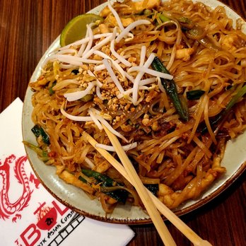 The BŌL - Chicken pad thai - Vietnamese Near Me - Coconut Creek, Florida The BŌL - Chicken pad thai - Vietnamese Near Me - Coconut Creek, Florida