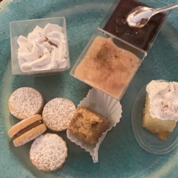 Latin Bites - Desserts alfajores, mazamorra, arroz con leche. - Latin American Near Me - Houston, Texas Latin Bites - Desserts alfajores, mazamorra, arroz con leche. - Latin American Near Me - Houston, Texas