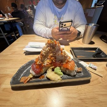 Toki Sushi - Volcano Roll (7 pcs) - Japanese Near Me - Mountain View, California Toki Sushi - Volcano Roll (7 pcs) - Japanese Near Me - Mountain View, California