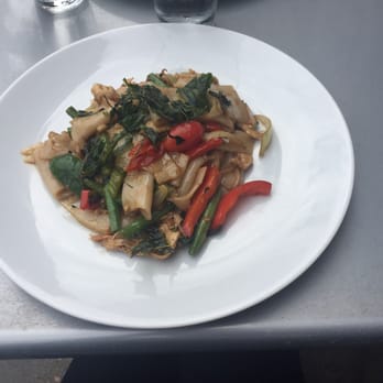 Rice - Drunken noodle with chicken - Thai Near Me - Washington, DC, District of Columbia