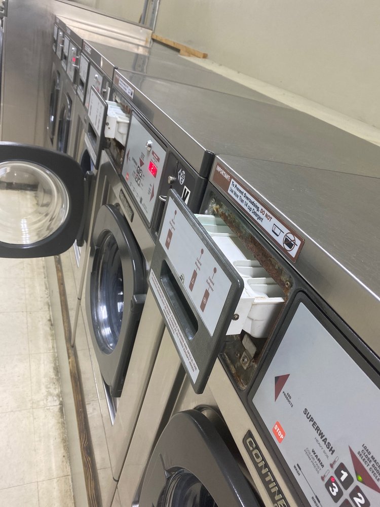 SUDZIES LAUNDROMAT AND ALTERATIONS Updated September 2024 7402 A