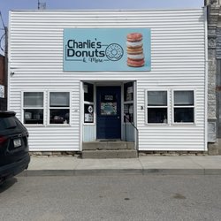 Charlie's Donuts and More - Charlie's Donuts and More on Branson St in La Fontaine