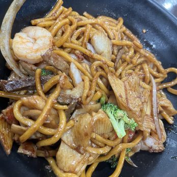 Jade Asian Buffet - Hibachi bowl - Buffets Near Me - Colonie, New York