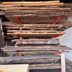 Good Wood Nashville - Good Wood Nashville has  over 500 live edge slabs in stock, dried and ready to work with.