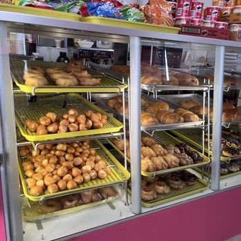 Donut Delicious Coffee Shop - Glass display - Donuts Near Me - Rialto, California