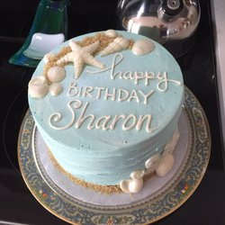 Three Sisters Cake Shop - A "Beachy" cake