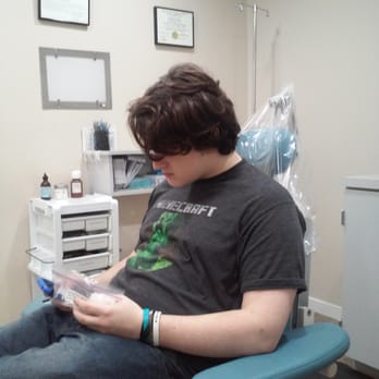 Mahr Elder, DDS MD - A simple sterile room equipped with the proper tools. Most important! - Oral Surgeons Near Me - Novato, California Mahr Elder, DDS MD - A simple sterile room equipped with the proper tools. Most important! - Oral Surgeons Near Me - Novato, California