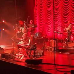 Circus Krone Bau