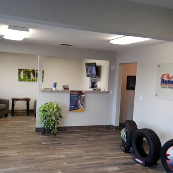 Precision Auto Repair - Waiting area, Precision Auto Repair - Auto Repair Near Me - Albertville, Minnesota