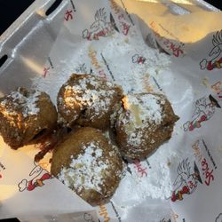 Spice Wing Kennesaw - Fried Oreos for dessert