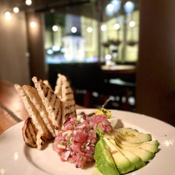 R+D Kitchen - Tuna Tartare - New American Near Me - Newport Beach, California