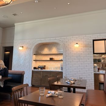 Willow Osteria - Inside - Italian Near Me - Clovis, California