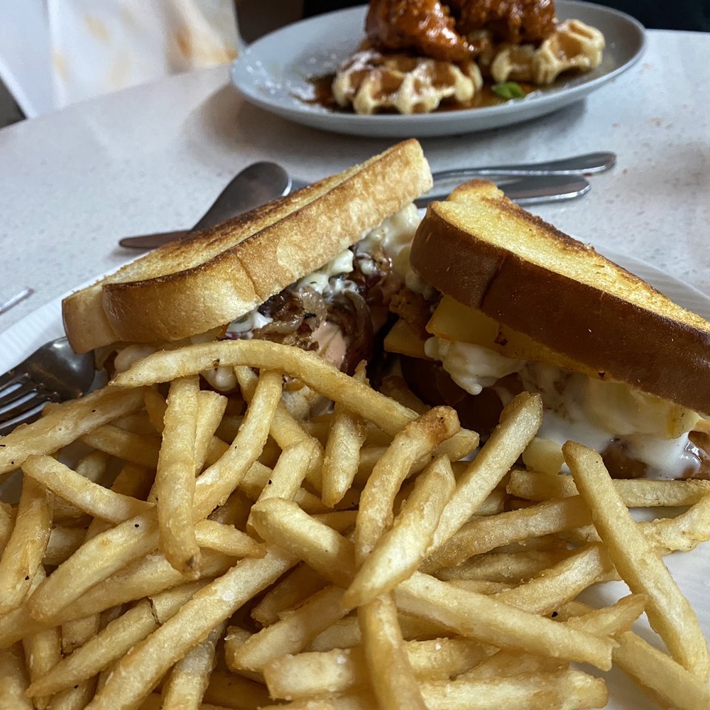 Bourbon's Kitchen - Adult grilled cheese - Bars Near Me - Middletown, Ohio Bourbon's Kitchen - Adult grilled cheese - Bars Near Me - Middletown, Ohio