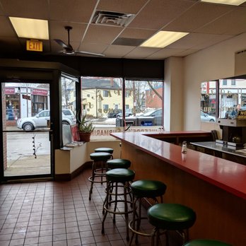 Guiseppe's Sub Shop - a view of the outside of the shop - Sandwiches Near Me - Newton, Massachusetts