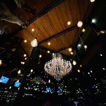 Single Barrel Social - Cocktail Bars Near Me - Brighton, Michigan