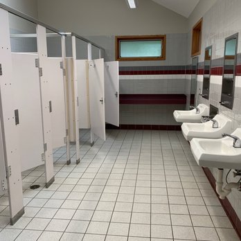 Davie County I-40 Westbound Rest Area - Ladies room - Rest Stops Near Me - Advance, North Carolina Davie County I-40 Westbound Rest Area - Ladies room - Rest Stops Near Me - Advance, North Carolina