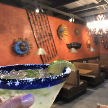 Chevys Fresh Mex - Tanteo Jalapeño Margarita - Mexican Near Me - Clifton, New Jersey Chevys Fresh Mex - Tanteo Jalapeño Margarita - Mexican Near Me - Clifton, New Jersey