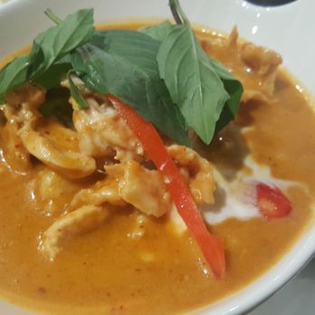 Monora Thai - Cerritos - Chicken Panang - Thai Near Me - Cerritos, California Monora Thai - Cerritos - Chicken Panang - Thai Near Me - Cerritos, California