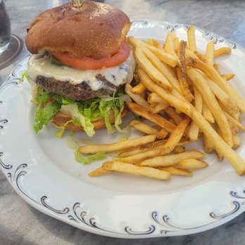 Loch Bar - Loch Burger and fries - Seafood Near Me - Baltimore, Maryland