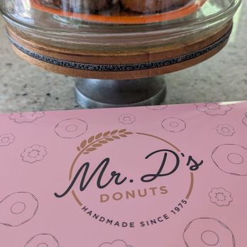 Mr D's Donuts - Donuts Near Me - Shawnee, Kansas