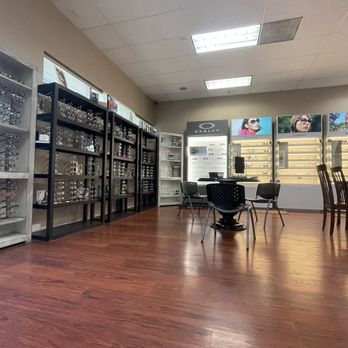 Focus Vision Optometry - 5-12-26 lobby pic - Optometrists Near Me - Beaumont, California