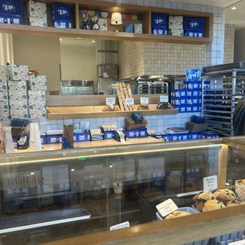 Levain Bakery - Bakeries Near Me - Los Angeles, California
