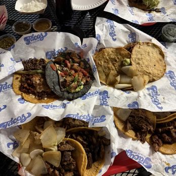 Tacos El Callejon - Tacos combinations are great - Tacos Near Me - Colton, California Tacos El Callejon - Tacos combinations are great - Tacos Near Me - Colton, California