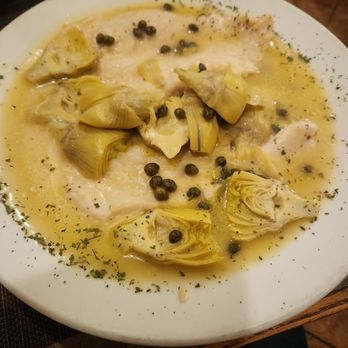 SaVino's Restaurant & Pizzeria - Chicken picata - Pizza Near Me - Lynbrook, New York SaVino's Restaurant & Pizzeria - Chicken picata - Pizza Near Me - Lynbrook, New York