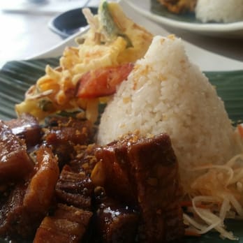 Casa Manila - Filipino Near Me - Toronto, Ontario