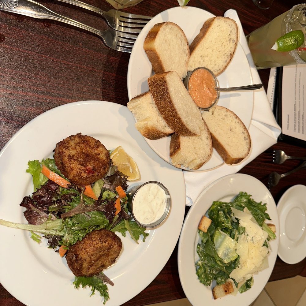 Buon Appetito Restaurant - Crab cakes, Cesar salad and house bread - Italian Near Me - Hayward, California Buon Appetito Restaurant - Crab cakes, Cesar salad and house bread - Italian Near Me - Hayward, California