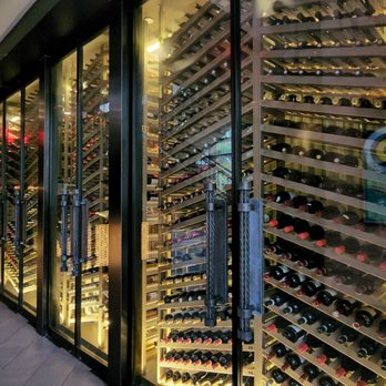 Del Frisco's Double Eagle Steak House - Wine Cellar - Bars Near Me - Orlando, Florida Del Frisco's Double Eagle Steak House - Wine Cellar - Bars Near Me - Orlando, Florida