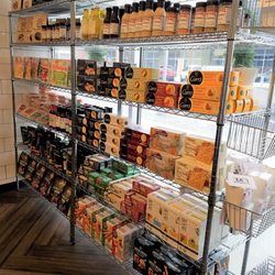 Kincaid's Meat Market - Cheese and crackers