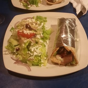 Fourno's - Beef and lamb gyro with Greek salad - Greek Near Me - Niagara-on-the-Lake, Ontario
