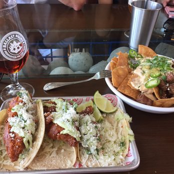 Ballast Point Brewing Long Beach - Fish tacos and steak nachos - Breweries Near Me - Long Beach, California Ballast Point Brewing Long Beach - Fish tacos and steak nachos - Breweries Near Me - Long Beach, California