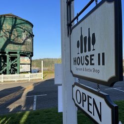 House 11 Taproom - More views