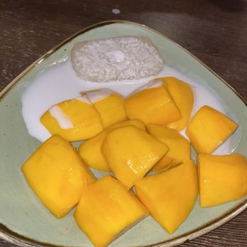 Thai Spoons - Mango and Sticky Rice - Thai Near Me - Sunnyvale, California