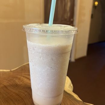 Espressoul Cafe - Strawberry Banana Smoothie - Coffee & Tea Near Me - Tucson, Arizona