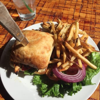 Grill Caliente - Chicken sandwich with fries - New American Near Me - Ruidoso, New Mexico