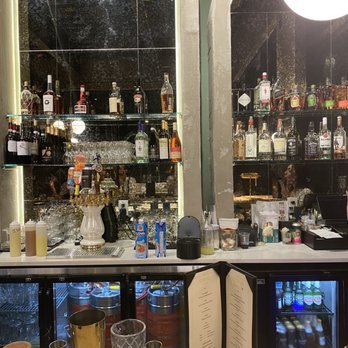 Mangoni - Bar - Pizza Near Me - Winter Garden, Florida