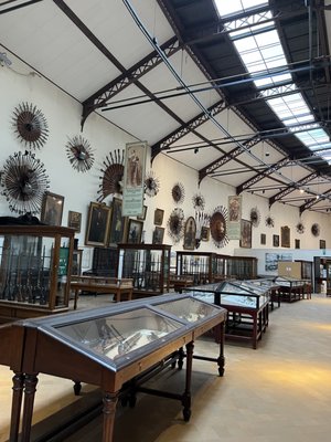 Royal Museum of the Armed Forces and Military History by null