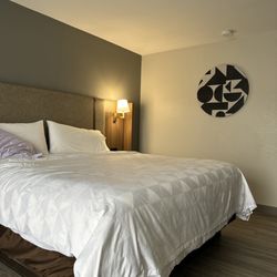 Holiday Inn Roanoke-Tanglewood-Rt 419&I581 - King bed room on 4th floor