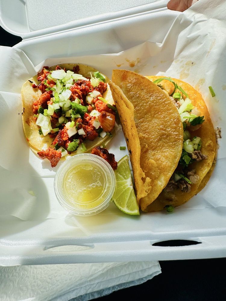 Antojitos El Cabezazo
