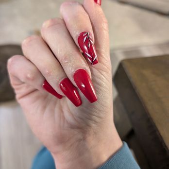 Candy Nail and Lashes - Could not be happier! Jasmine truly has amazing work ethic and talent - Eyelash Service Near Me - Rolling Hills Estates, California