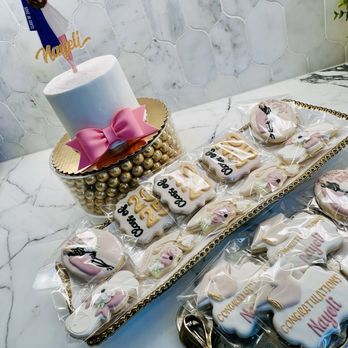 Sweet Lolis - Beautiful, delicious, cookies - Desserts Near Me