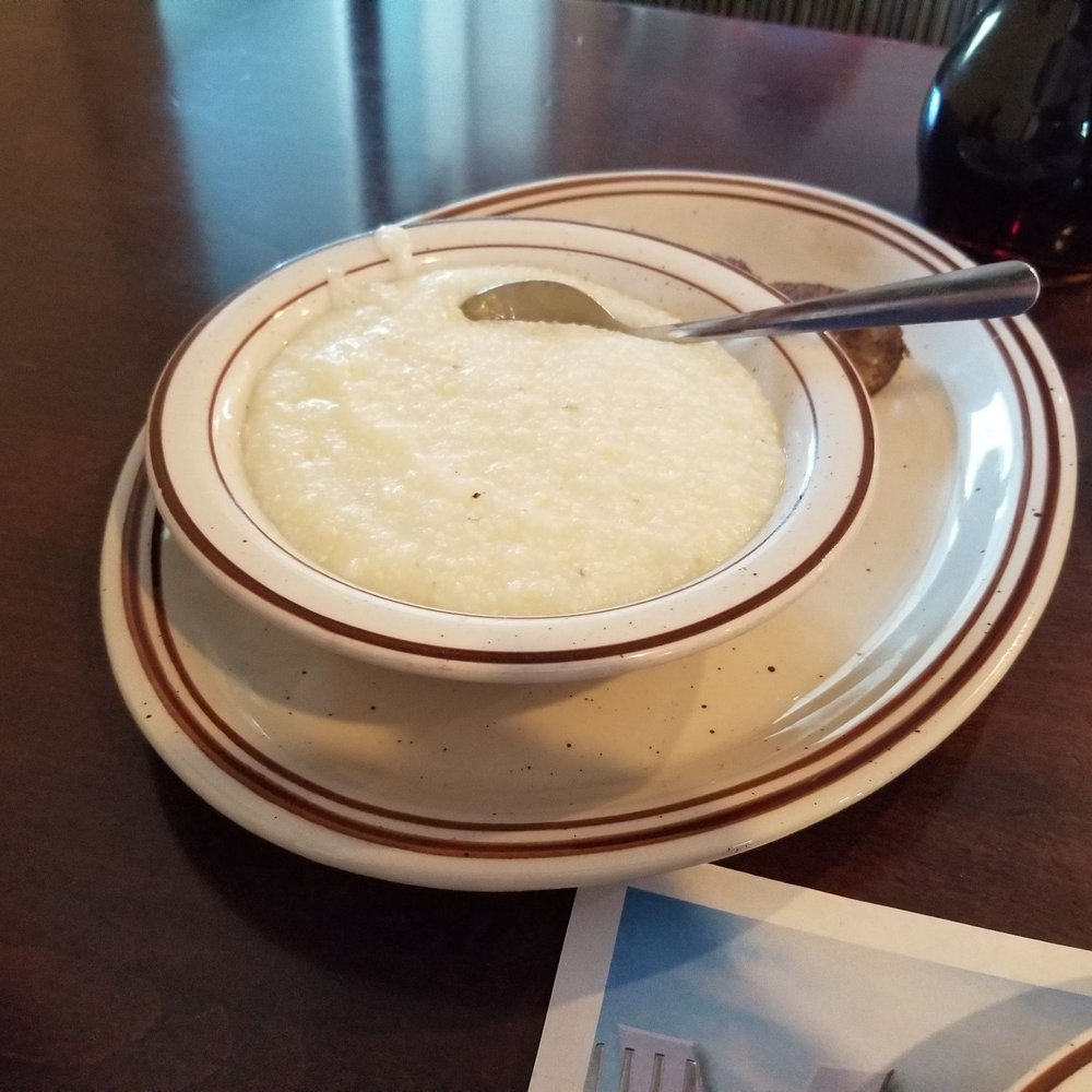 The Villa Diner - Side of grits. Note size of plate for scale. - Italian Near Me - Charlottesville, Virginia