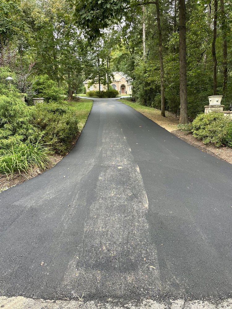 MICKEY’S PAVING WinstonSalem, North Carolina Masonry/Concrete