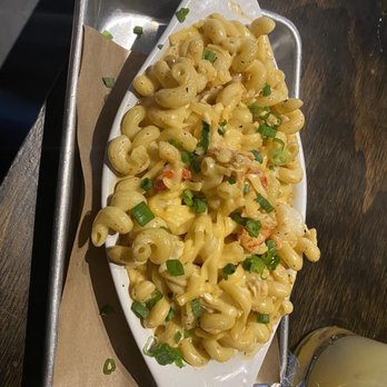 Kamp - Seafood Macaroni - Bars Near Me - Houston, Texas