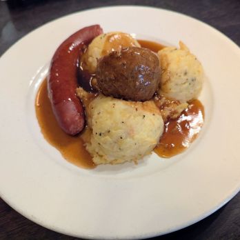 The Pantry - Sausage, meatball and cauliflower potatoes - Modern European Near Me - Amsterdam, New Hampshire The Pantry - Sausage, meatball and cauliflower potatoes - Modern European Near Me - Amsterdam, New Hampshire